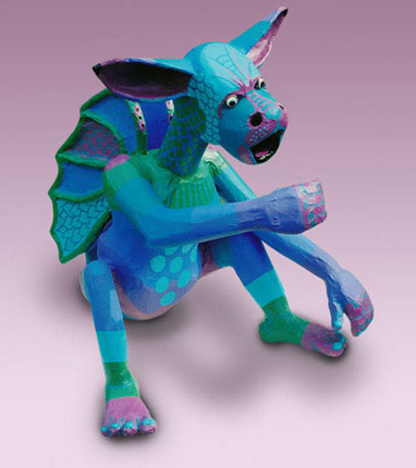 Sculpture Blue Howler